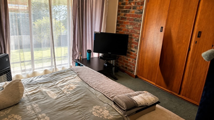 4 Bedroom Property for Sale in Pellissier Free State